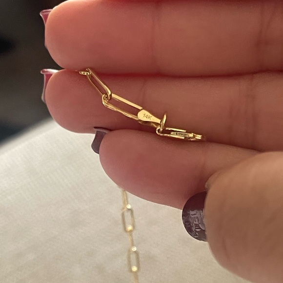 14KY Gold Paperclip Bracelet “Brand New” never worn - Picture 3 of 3